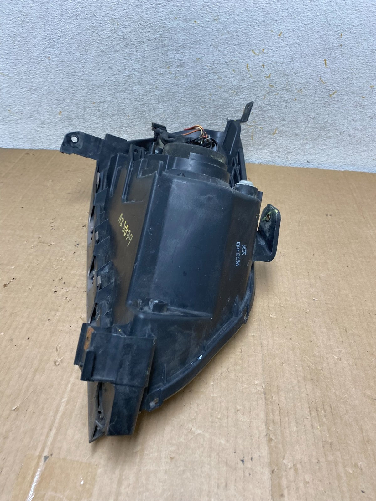 2003 2004 2005 Honda Pilot Left Driver LH Side Halogen Headlight AI8879 DW6