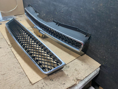 2007 to 2014 Chevrolet Tahoe Suburban Lower Upper Grill Grille Set Oem X3543 DG1