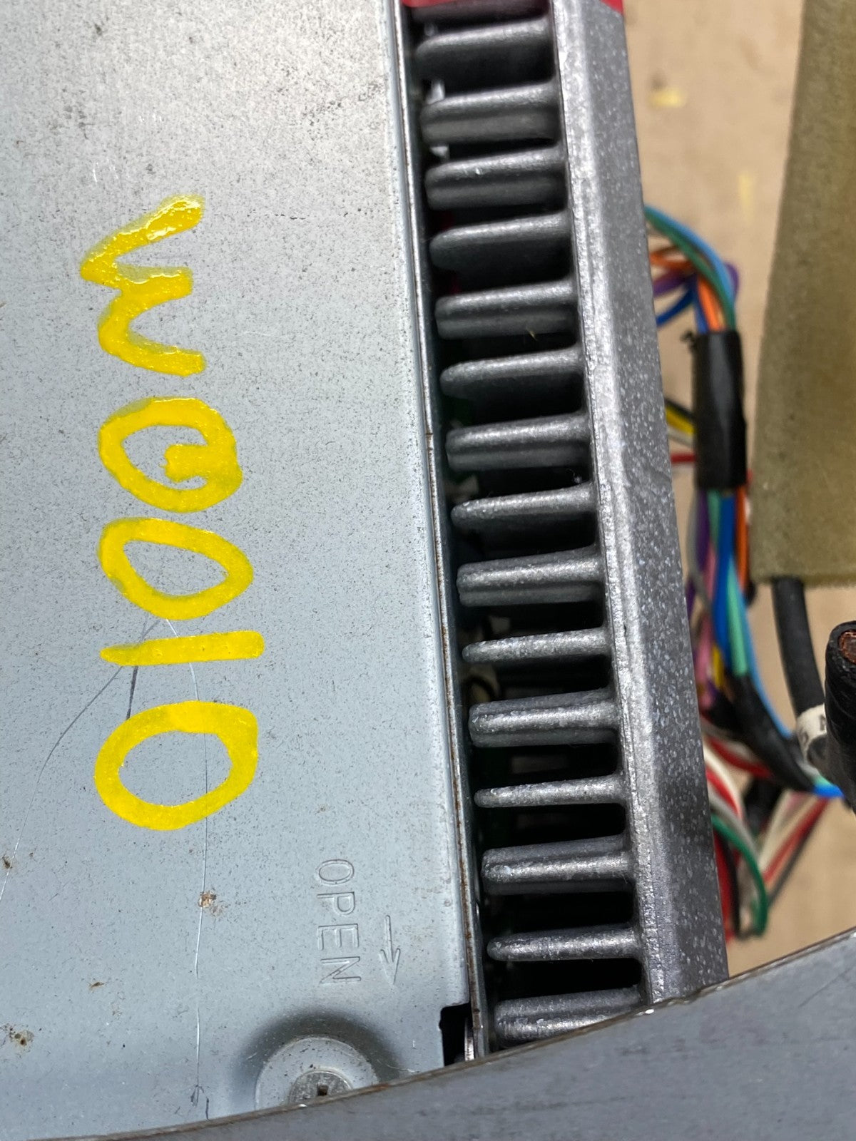 2006 to 2009 Toyota Prius OEM Radio AM/FM CD Player Oem W0010 DG8