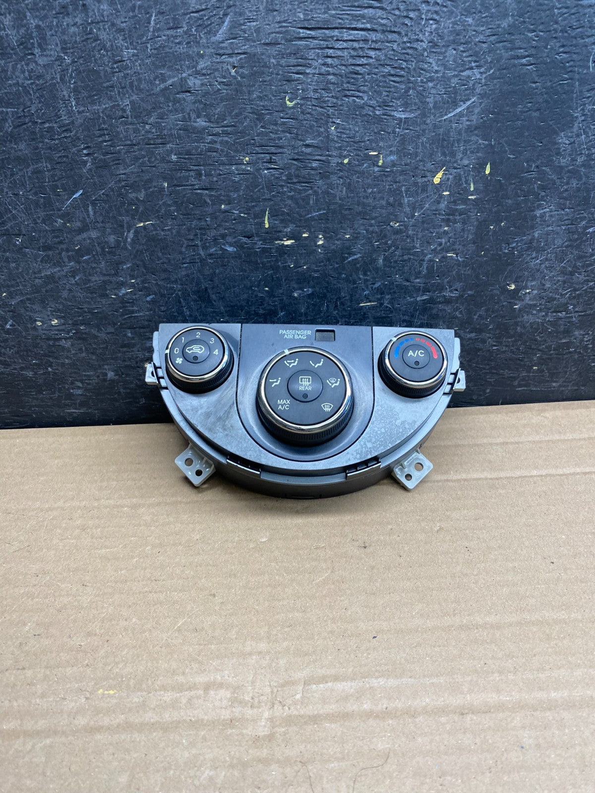 2012 to 2013 Kia Soul AC Heat Climate Control Switch Trim Bezel Black AG002 DG0