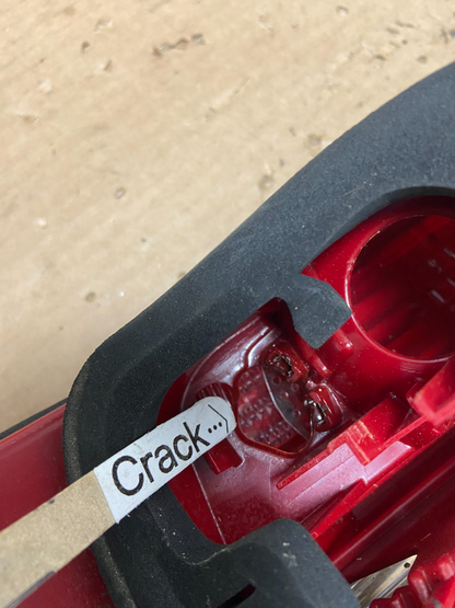 2008 2009 2010 2011 Mercedes C-Class Right Passenger Tail Light AI9062 LK6