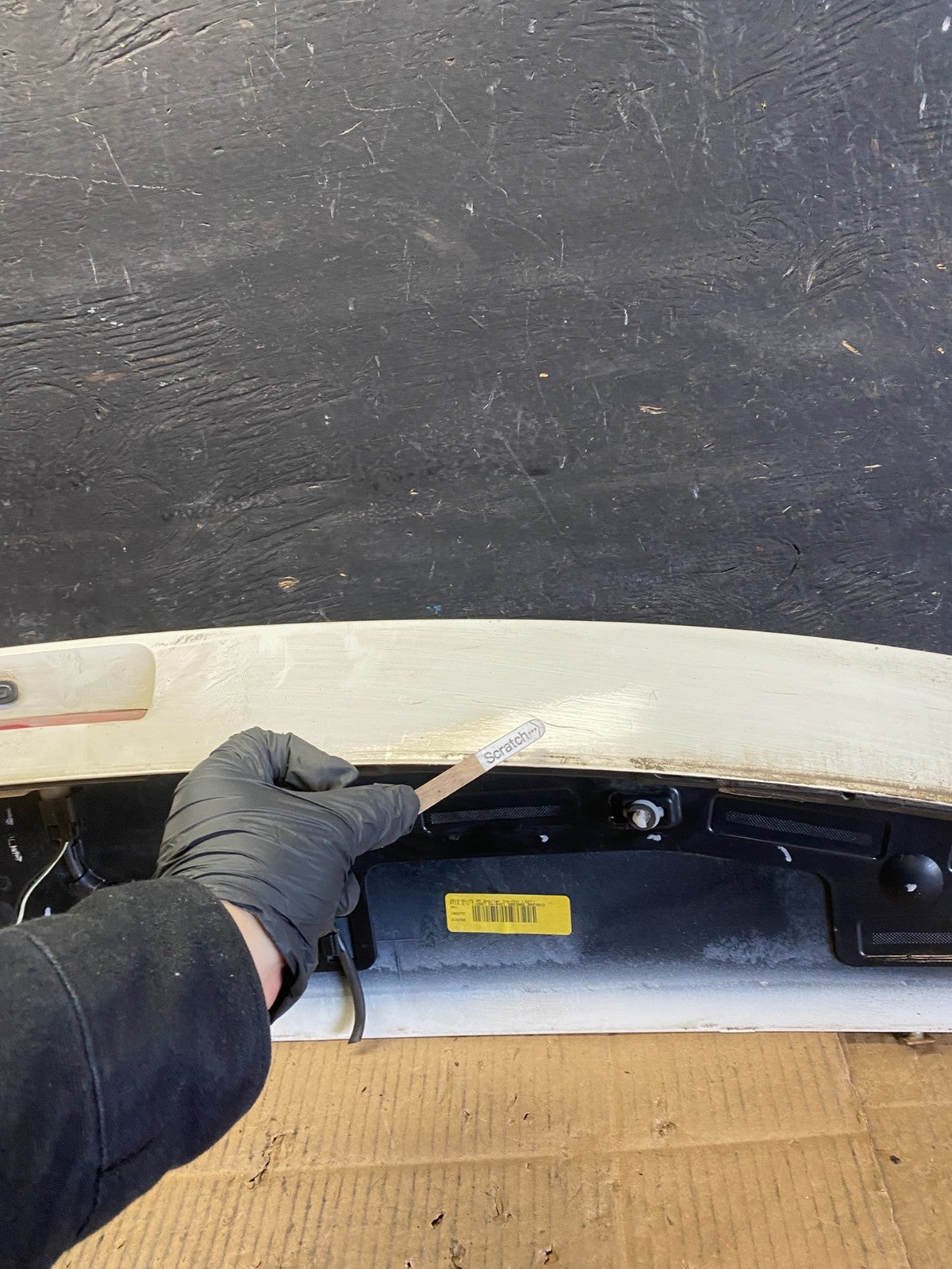 2009 to 2014 Volkswagen Routan Rear Spoiler T6809 DG9