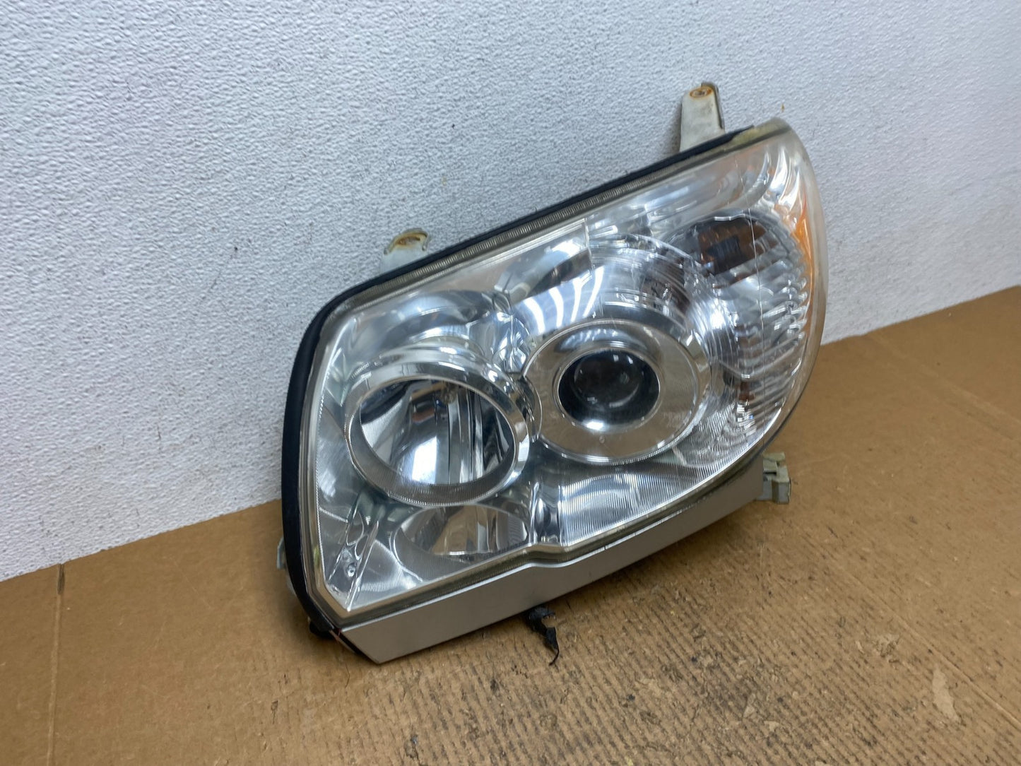 2006-2009 Toyota 4Runner Halogen Left Driver LH Projector Headlight AE1632 DG2