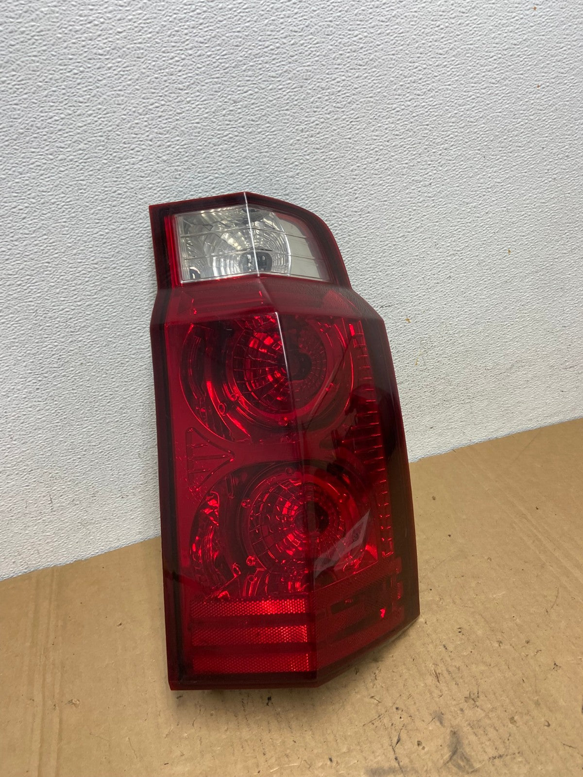 2006 to 2010 Jeep Commander Right Passenger Side Tail Light AD3144 LK2