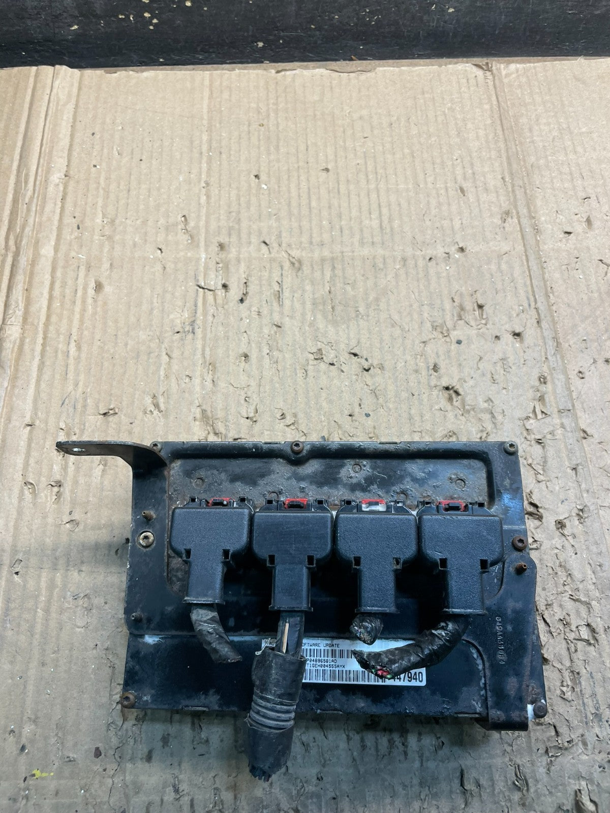 2005 Chrysler Sebring 2.4L Engine Computer Module ECM ECU PCM x4607 DG0