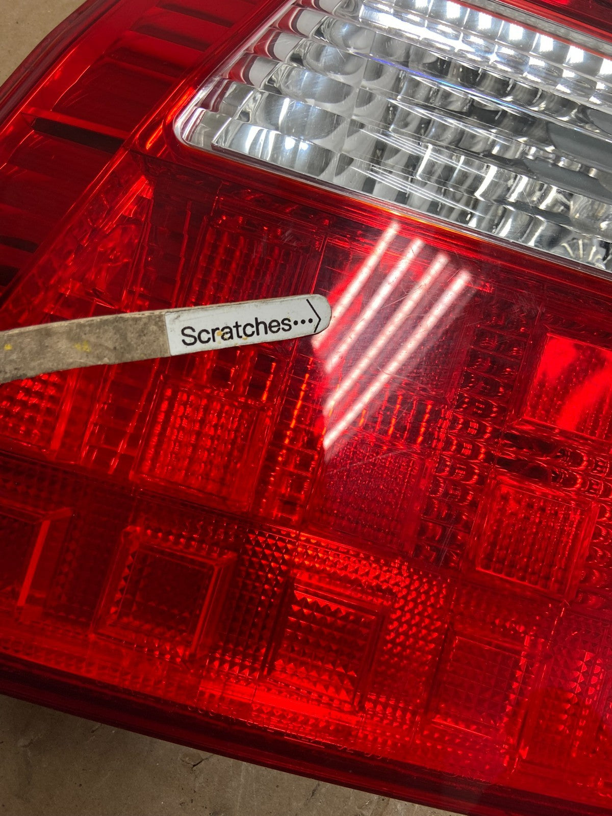 2005 2006 2007 Honda Odyssey Inner Right Passenger RH Tail Light AB8514 DW3