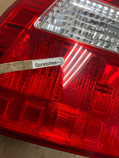 2005 2006 2007 Honda Odyssey Inner Right Passenger RH Tail Light AB8514 DW3
