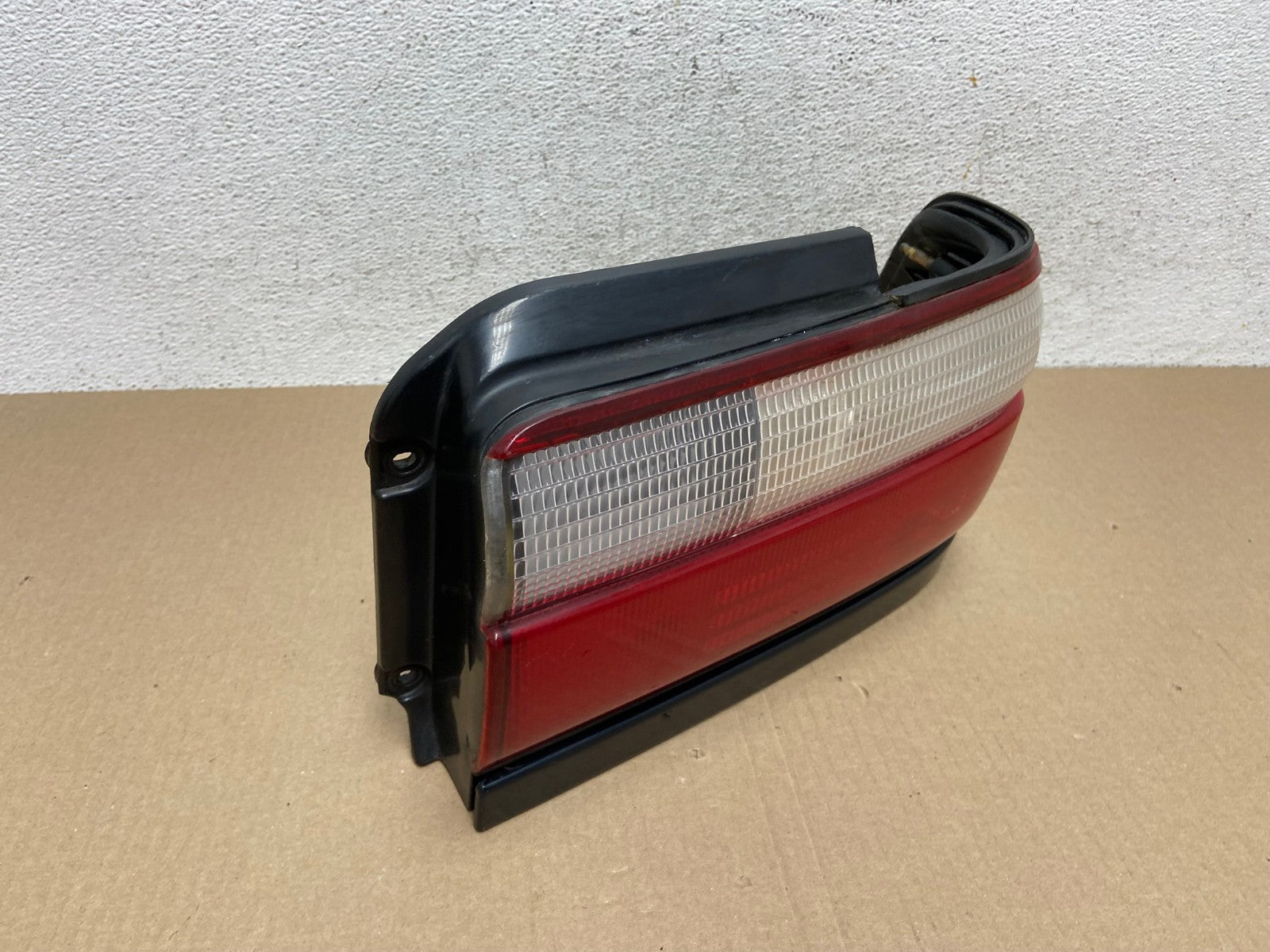 1996 to 1997 Toyota Corolla Right Passenger Rh Side Tail Light AE9423 LK2