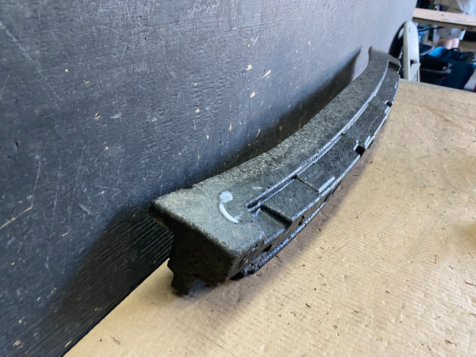 2014 to 2015 Sorento Front Bumper Impact Energy Absorber Foam Pad P6259 OEM DG2