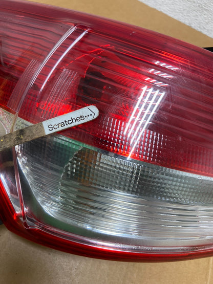2013 to 2016 Ford Escape Left Driver LH Side Tail Light AD8888 DW3