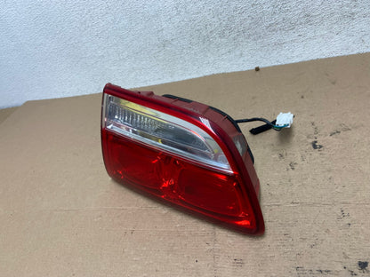 2016 2017 2018 Kia Sorento Right Passenger RH Inner Tail Light AF4683 LK1