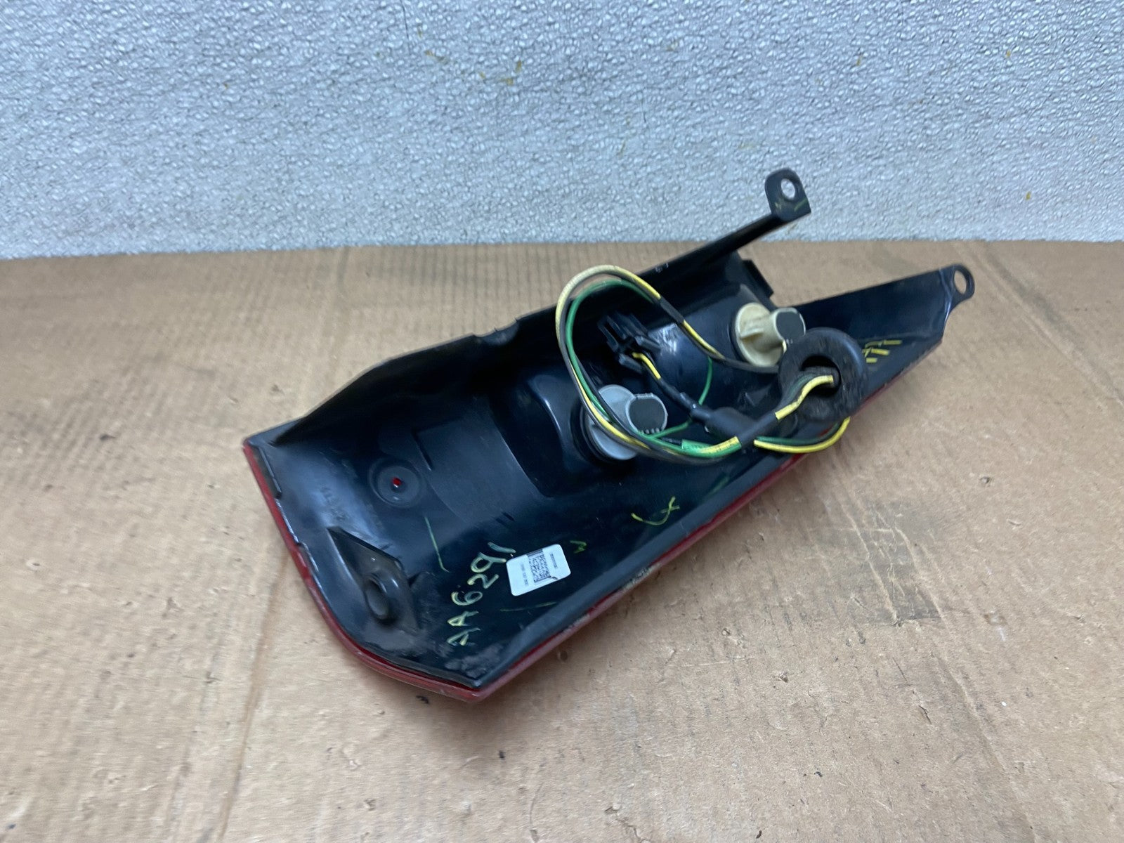 2003 to 2017 Chevrolet Express 1500 Left Driver Side Tail Light Oem AA6291 DW6