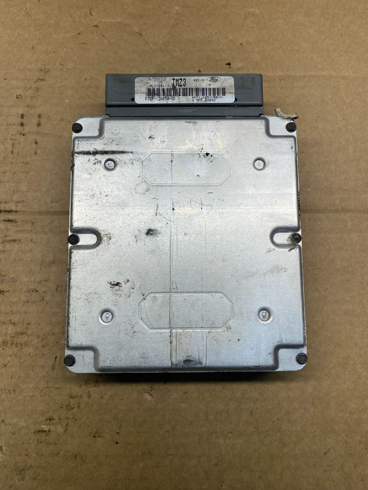 1997 Ford E350 ECM ECU Engine Computer Module f7uf-12a650-sd AF8922 DG1
