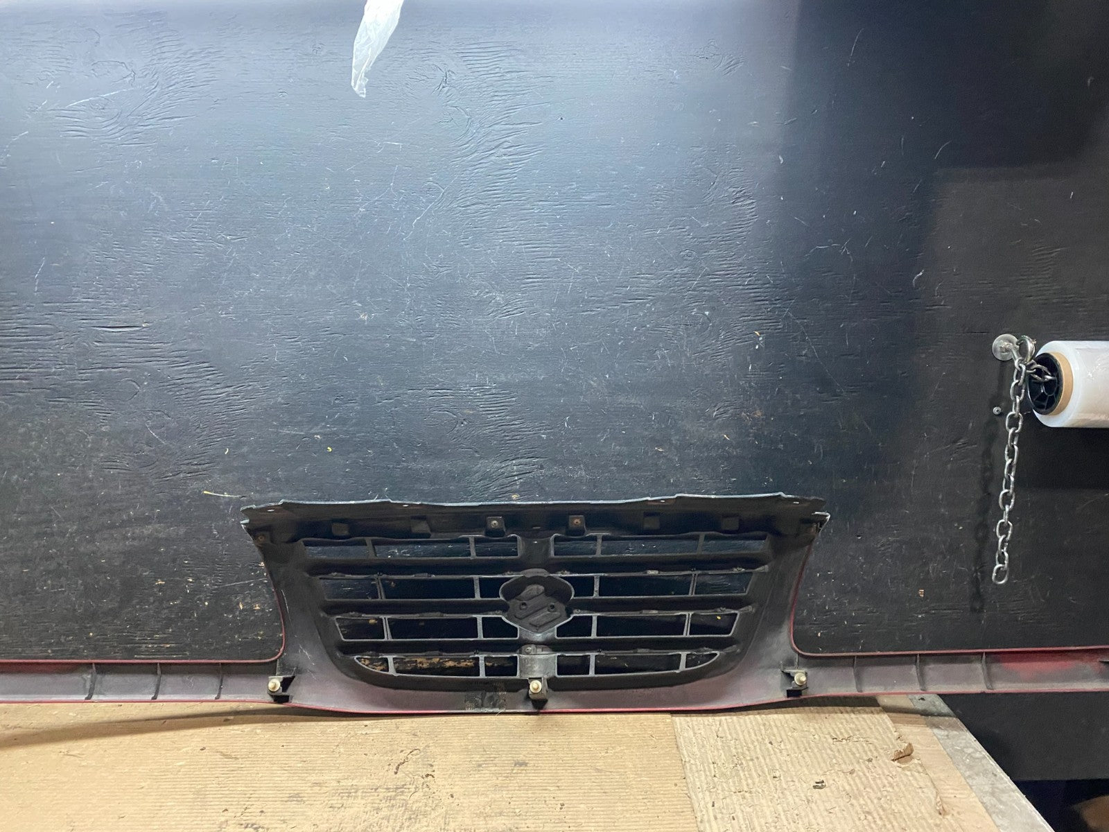 2001-2005 Suzuki XL-7 XL7 Grand Vitara Front Upper Grill Grille Oem V9603  DG8