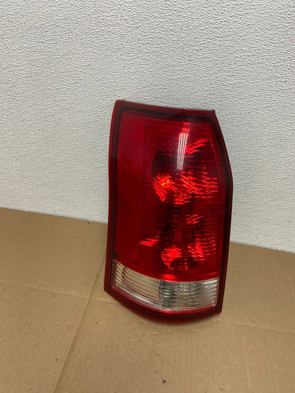 2004 2005 2006 2007 Saturn Vue Left Driver Lh Side Tail Light Oem AB8053 LK0