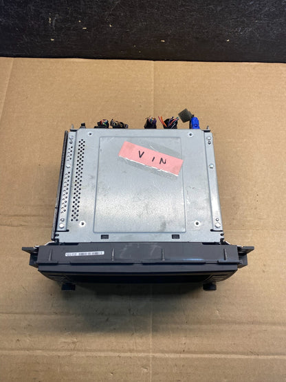 2010 2012 GMC Acadia Radio Display Screen AM/FM AUX ae8251 DG5