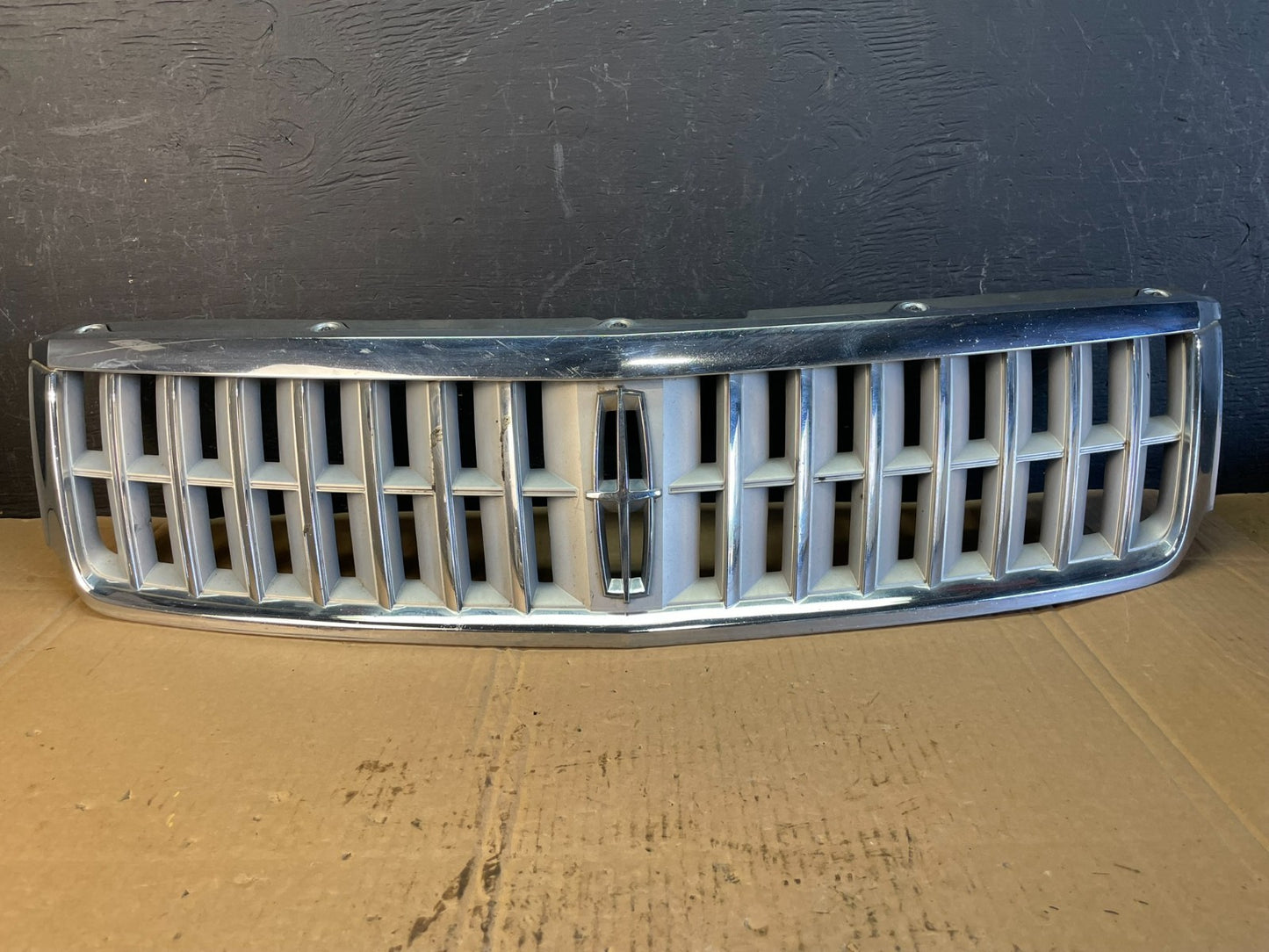 2006 to 2009 Lincoln Zephyr Mkz Chrome Front Upper Grill Grille AC5420 DG0