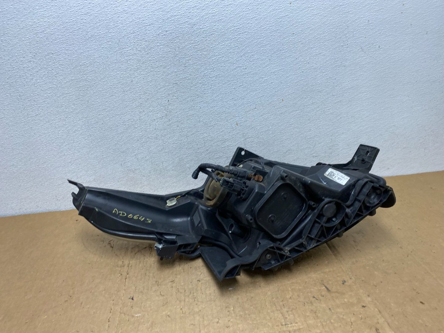 2011 to 2015 Ford Explorer Police Left Driver LH Halogen Headlight AD0643 DW9