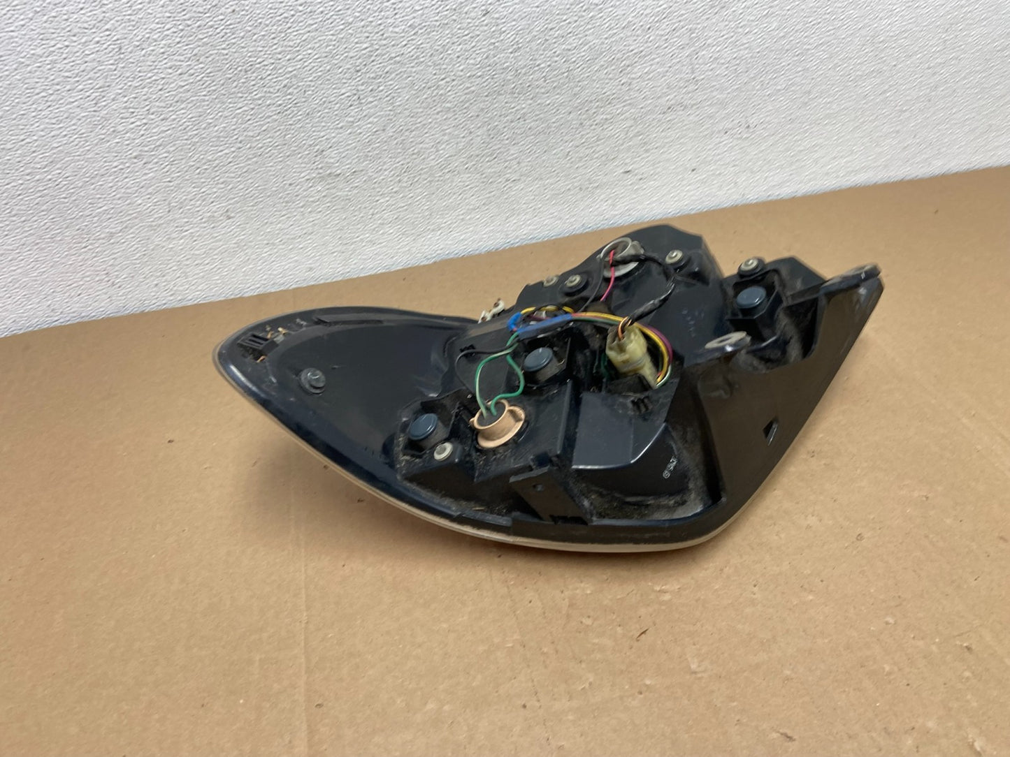 2006 to 2007 Subaru Impreza Wagon Left Driver LH Tail Light ac5606 DG4