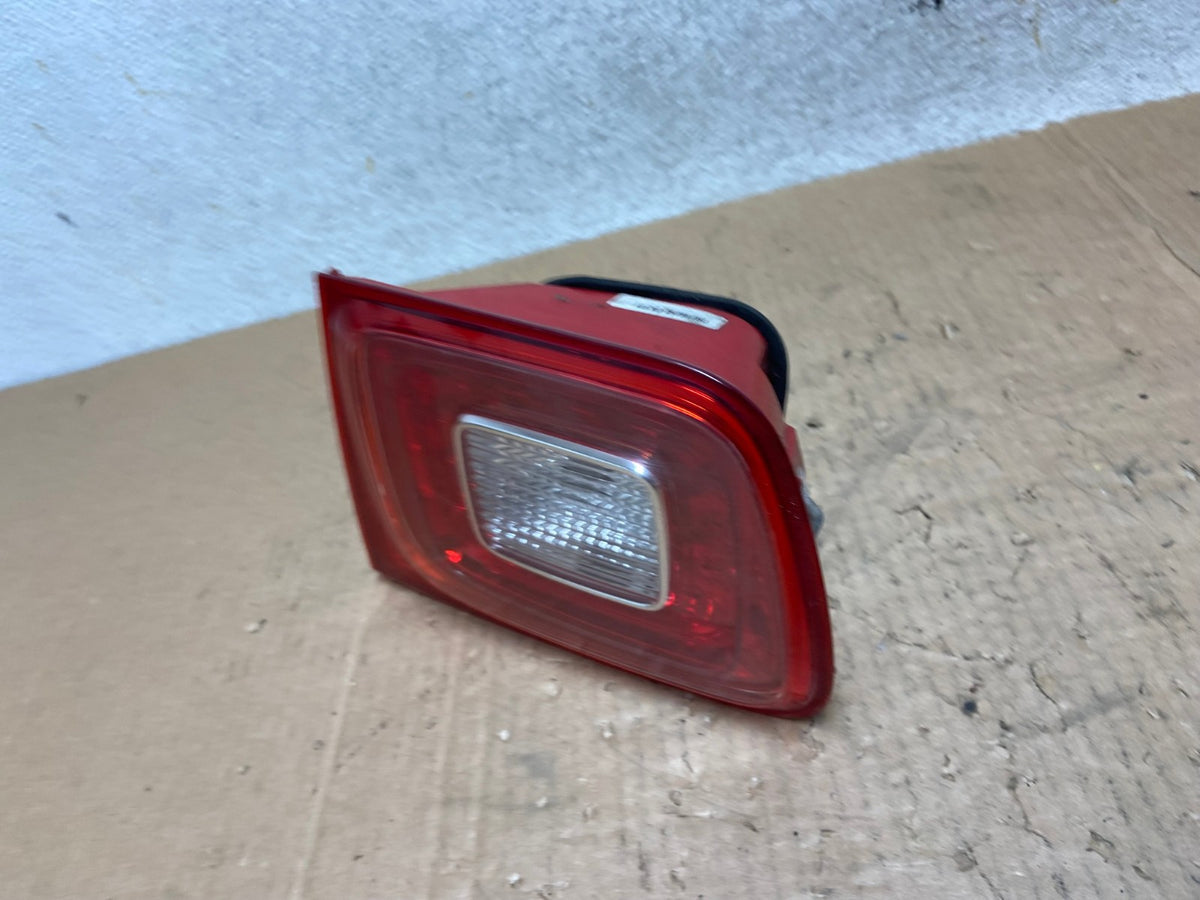 2013-2016 Chevrolet Malibu Right Passenger Rh Inner LED Tail Light AI5629 LK1