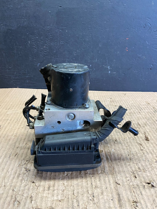 2008 to 2010 BMW 5-Series ABS Anti-Lock Brake Pump 3451 6784159-01 OEM D2954 DG10
