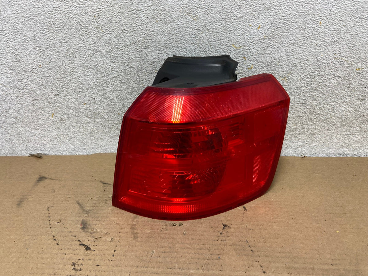 2010 to 2017 GMC Terrain Halogen Right Passenger Rh Side Tail Light AH4282 LK0