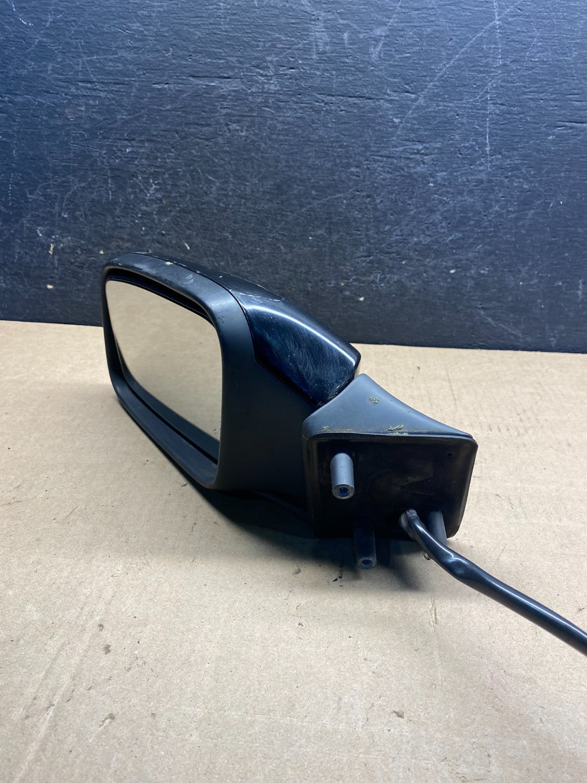 1998 to 2000 Volvo V70 Left Driver Side View Door Mirror ag1947 DG11