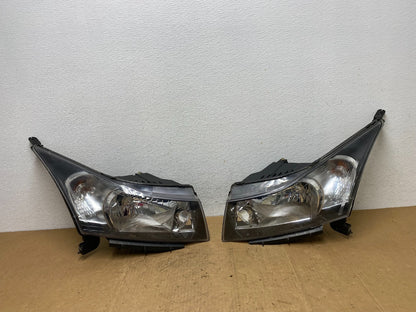 2011 to 2015 Chevrolet Cruze Halogen Left+Right Set Headlights AD1362 DW0