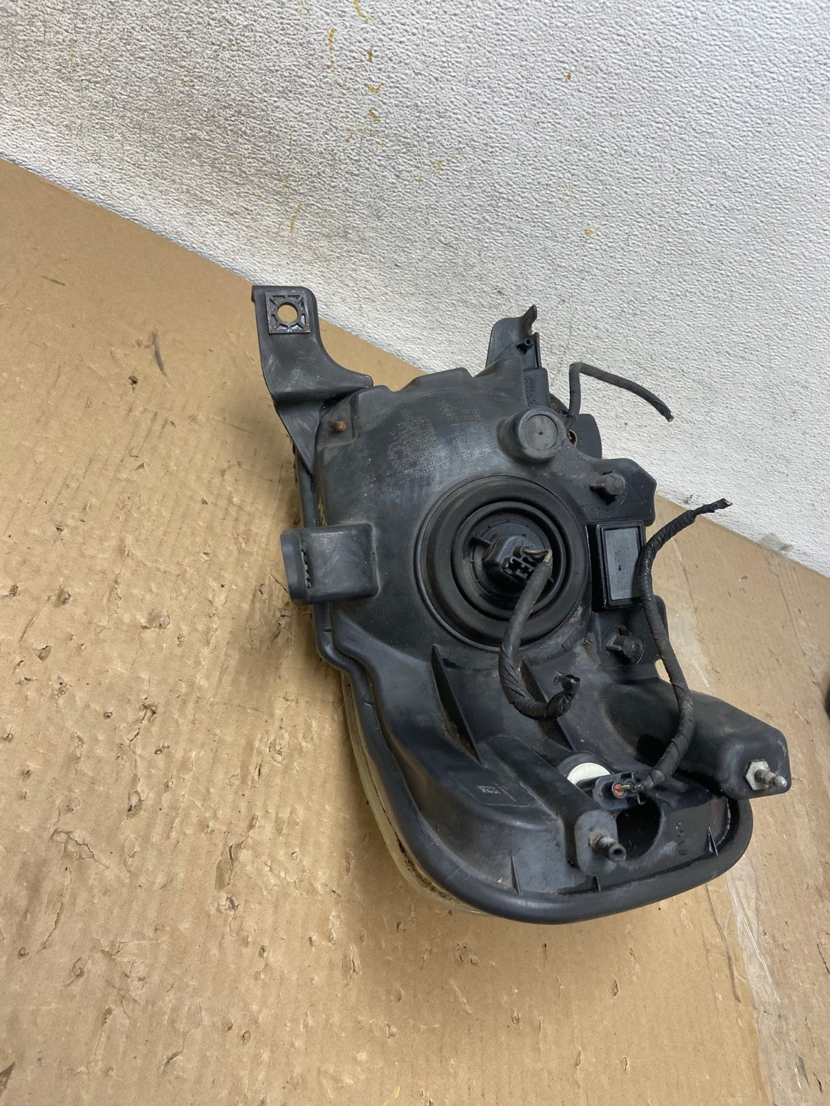 2006 2007 2008 2009 2010 Ford Explorer Left Driver LH Side Headlight AH2792 LK8