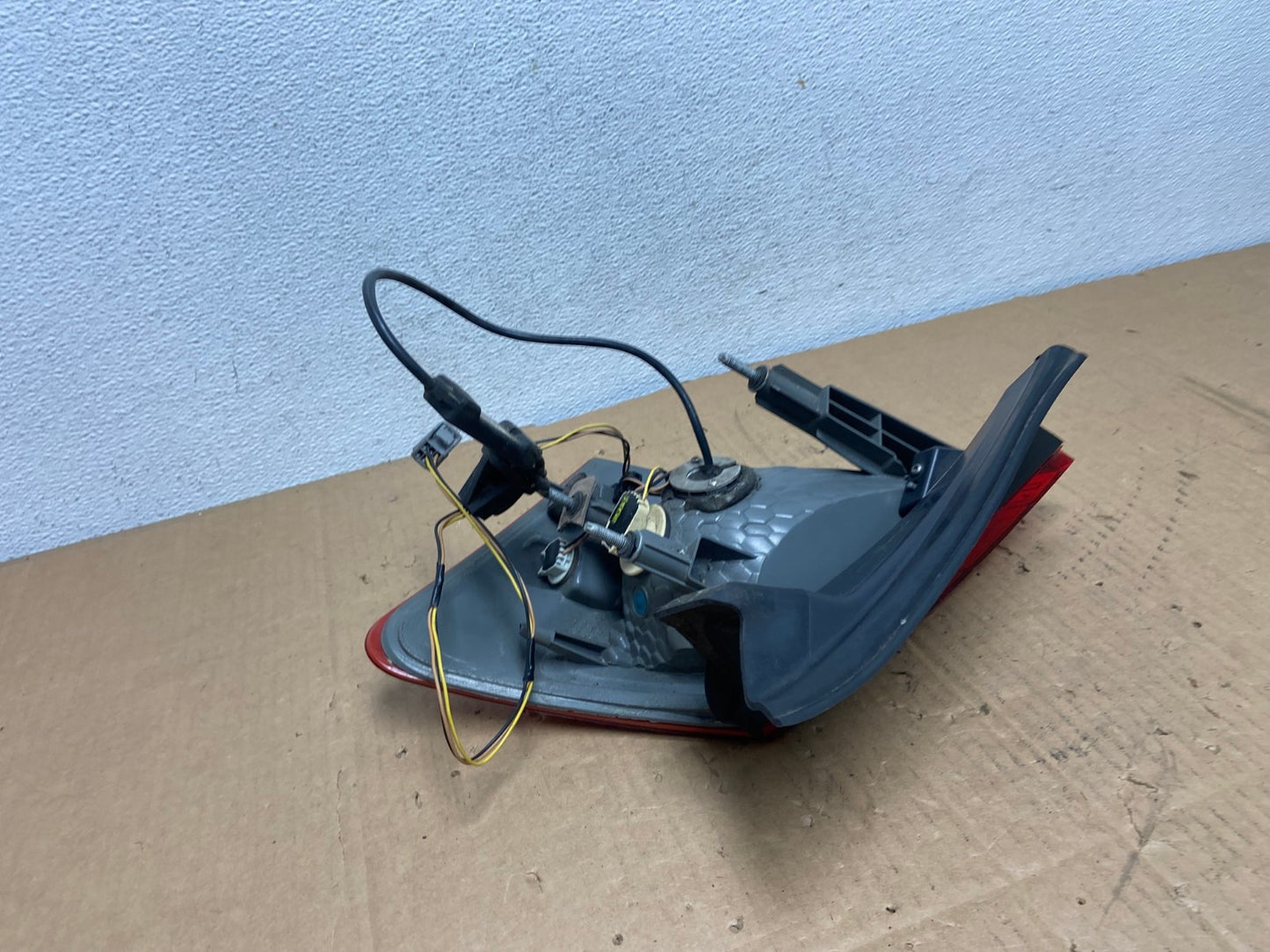 2014 to 2018 Ford Taurus Interceptor Left Driver LH Tail Light AD1058 LK4