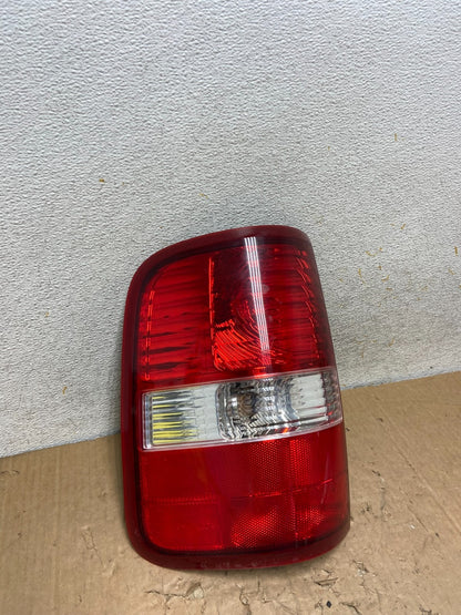 2004 to 2008 Ford F150 F-150 Left Driver LH Side Tail Light AI9276 LK2