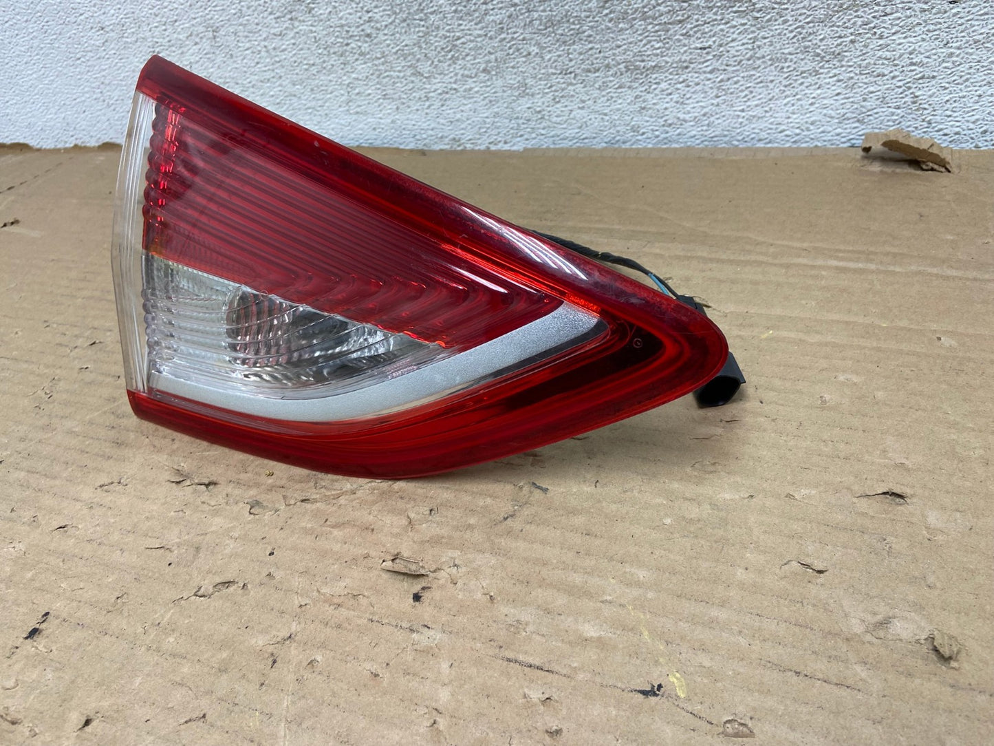 2013 to 2016 Ford Escape Left Driver LH Side Inner Tail Light AG8222 LK2