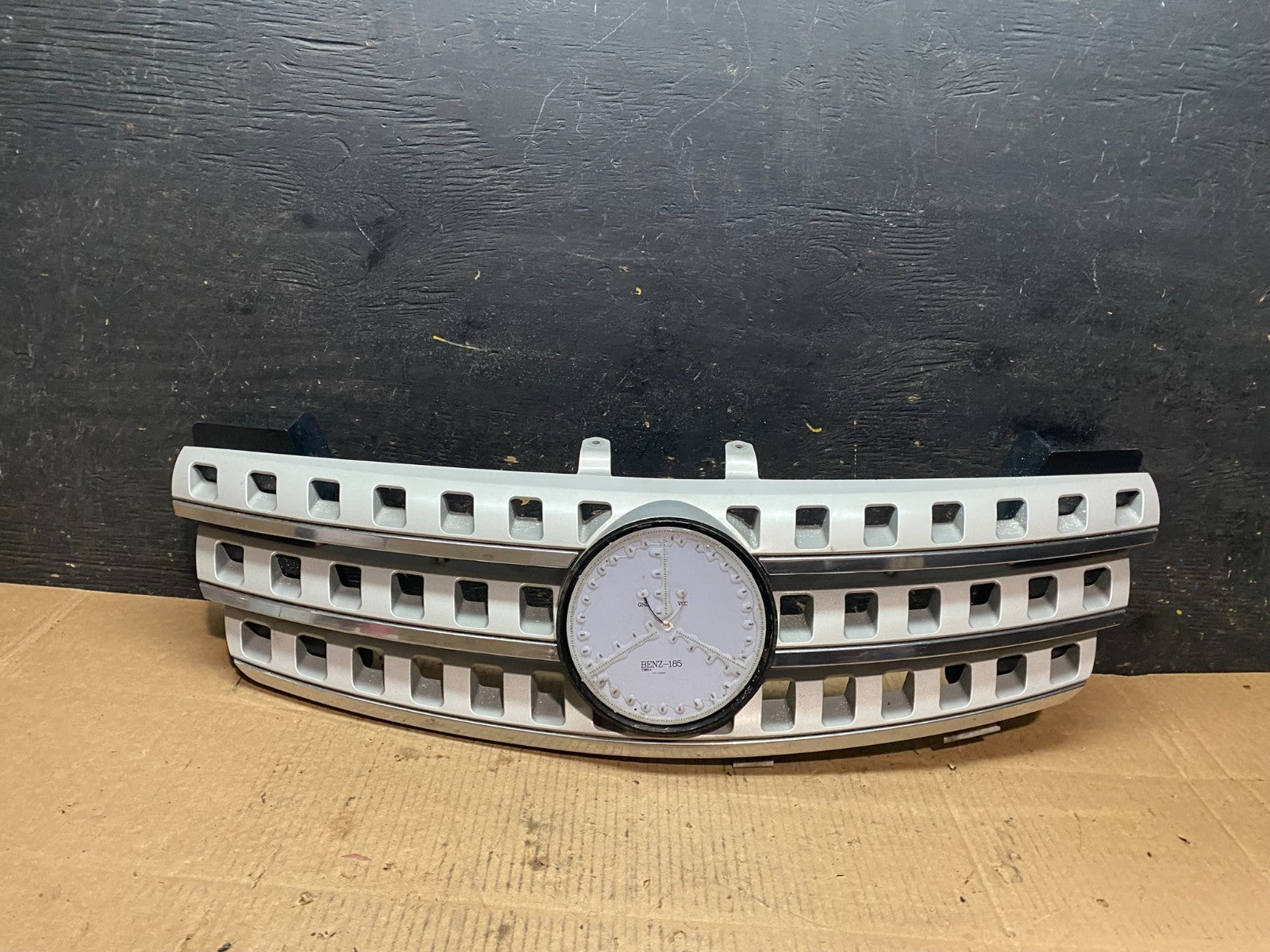 2006 to 2008 Mercedes ML-Class W164 Front Bumper Grille Grill X9639 DG0