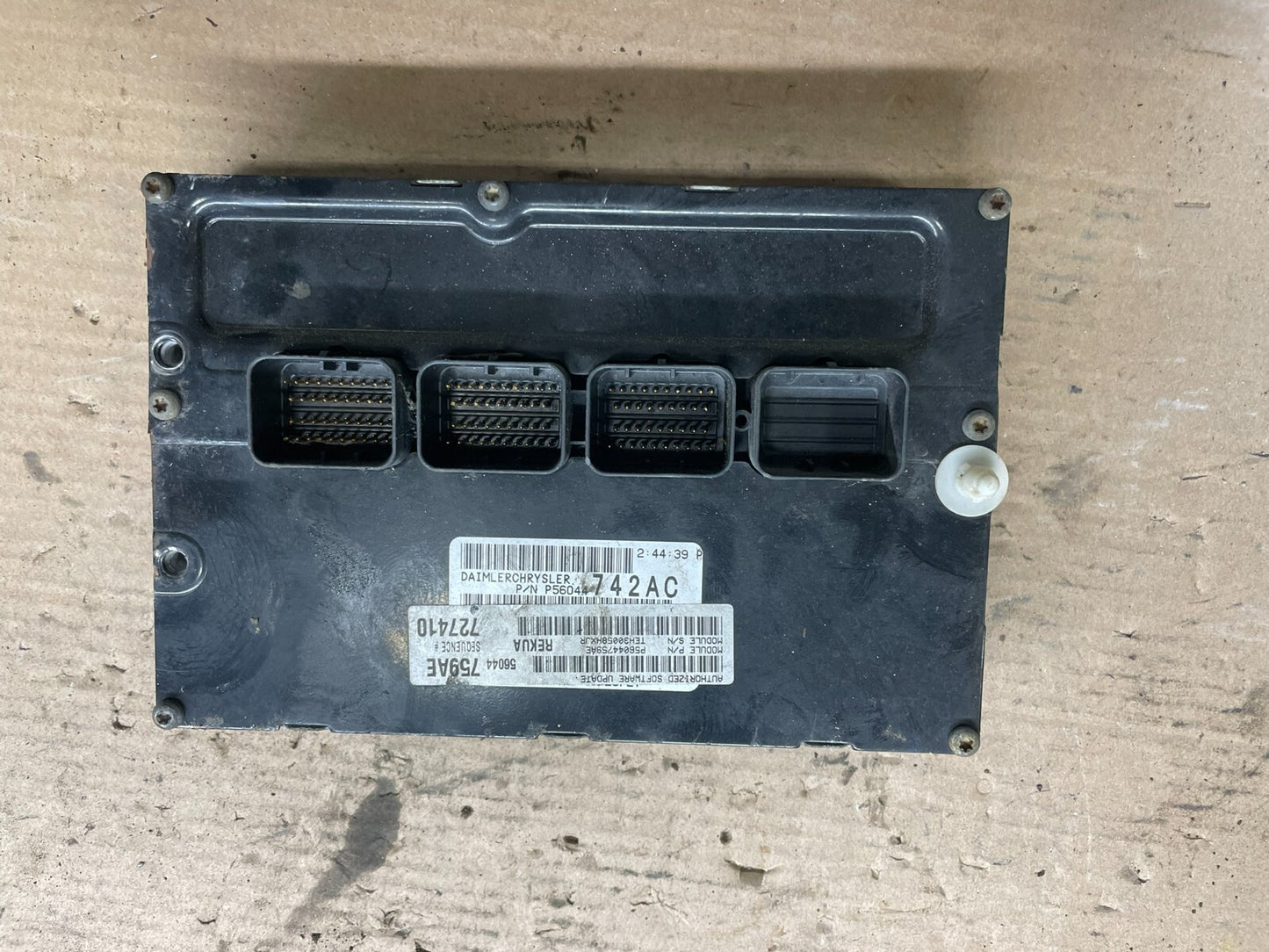 2006 Jeep Grand Cherokee Commander 3.7L Engine Computer p56044759ae N8581 PS0