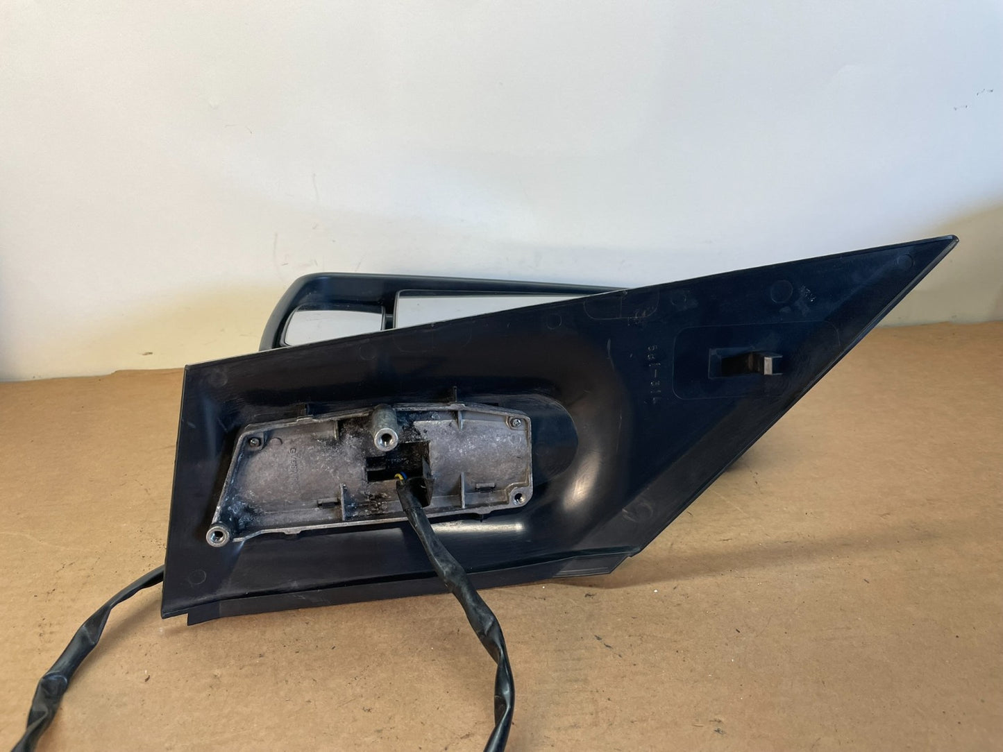 2007 to 2018 Mercedes-Benz Sprinter Left Driver Side View Door Mirror AG0691 DW4