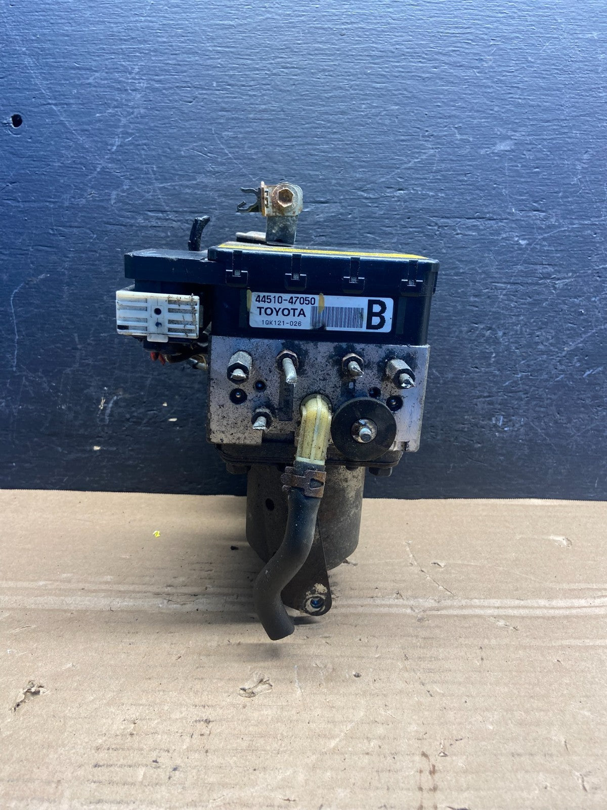 2004 - 2009 Toyota Prius ABS Brake Pump Anti Lock Module AE2428 DG1