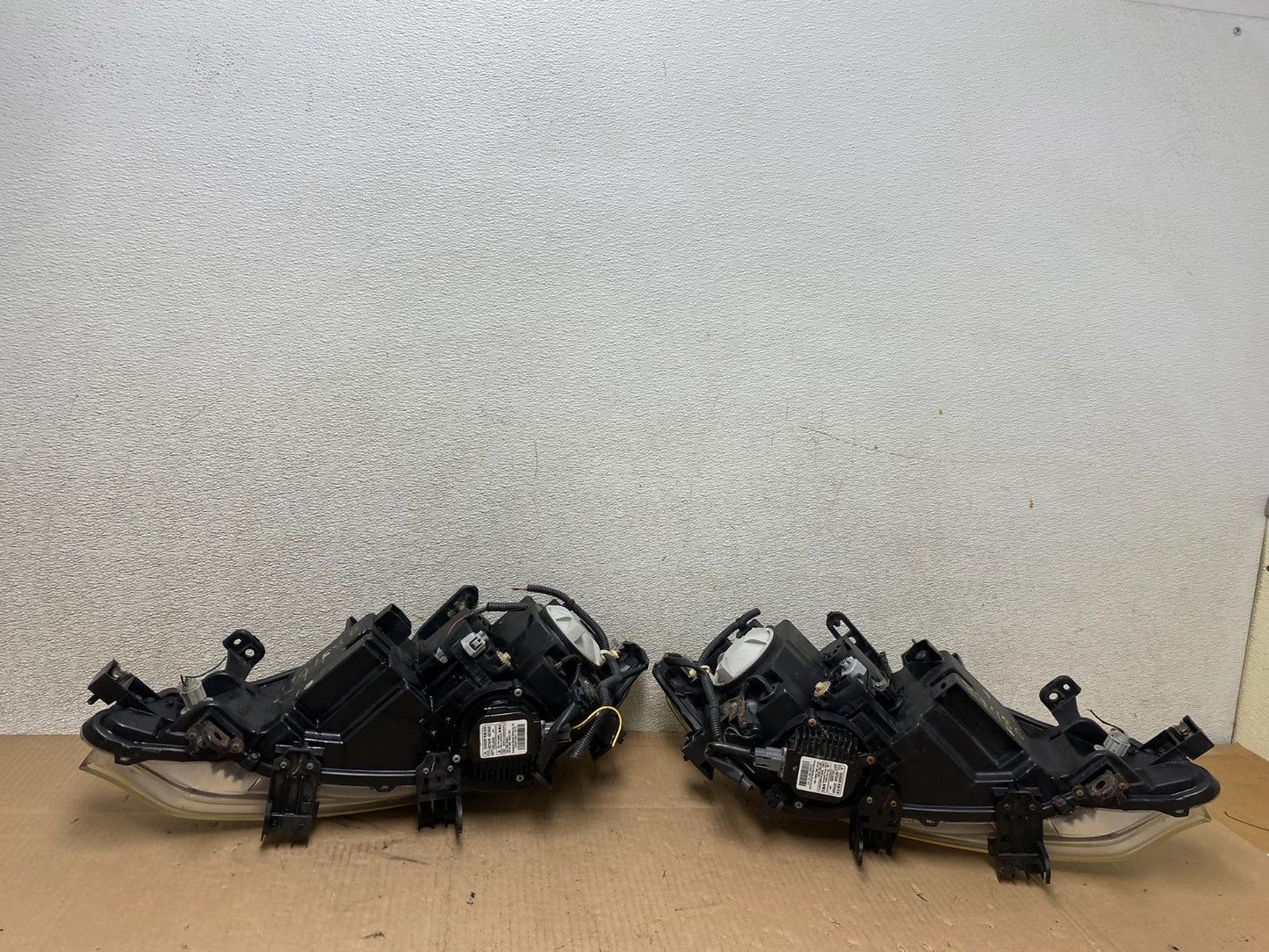 Xenon 2011 2012 2013 2014 Nissan Murano Headlights Left+Right Oem R7486 DW10