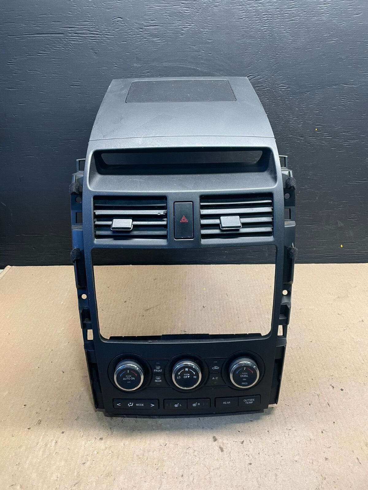 2010 - 2015 Mazda CX-9 Radio Dash Trim Bezel W/Vent AC Climate Control E2160 DG10