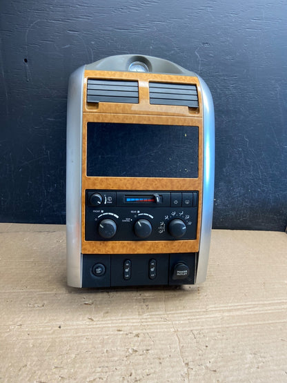 2007-2009 Chrysler Aspen Heat Climate Temperature Control Radio Bezel AF2190 DG0