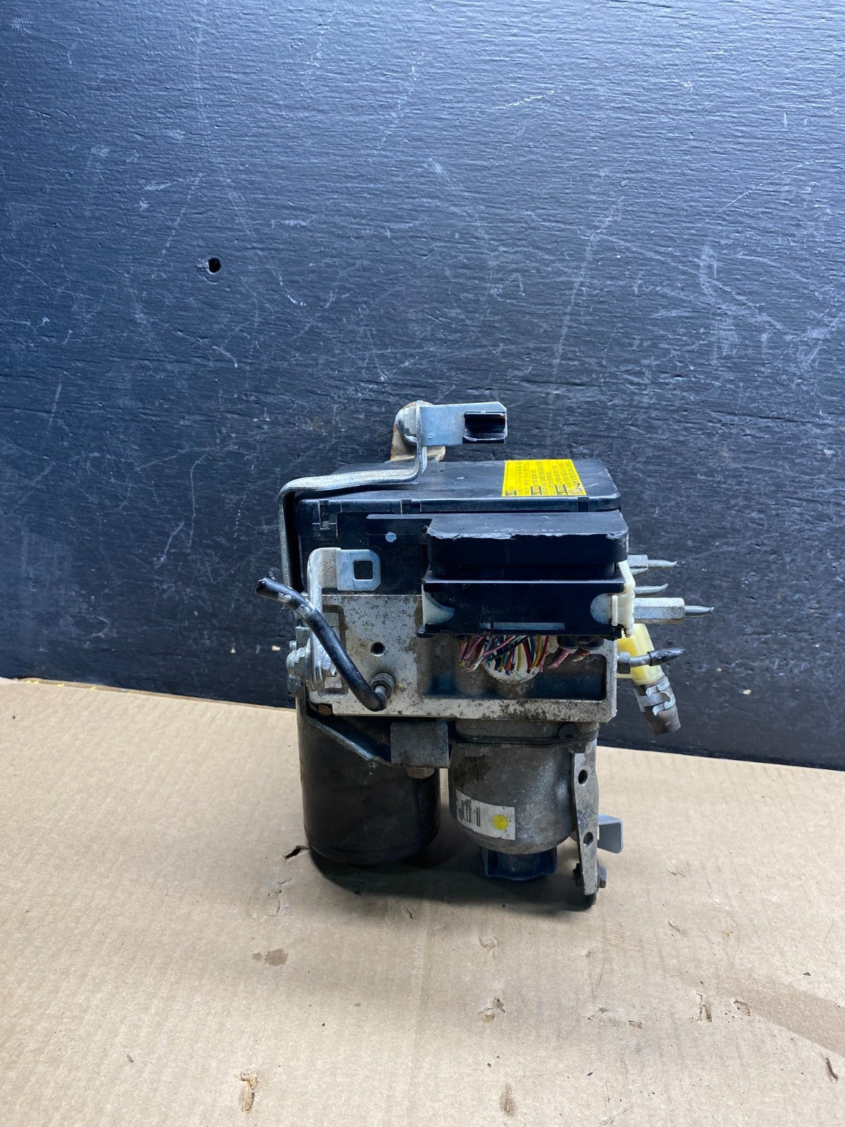 2004 - 2009 Toyota Prius ABS Brake Pump Anti Lock Module ag9702 DG4