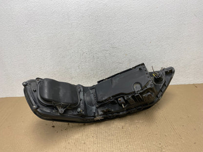 2005 to 2011 Lincoln Town Car Right Passenger Rh Side Headlight AE9754 DW5