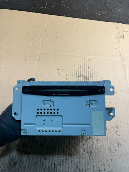 2010 to 2012 Ford Fusion Radio Audio Receiver AM FM CD MP3 V2014 DG0
