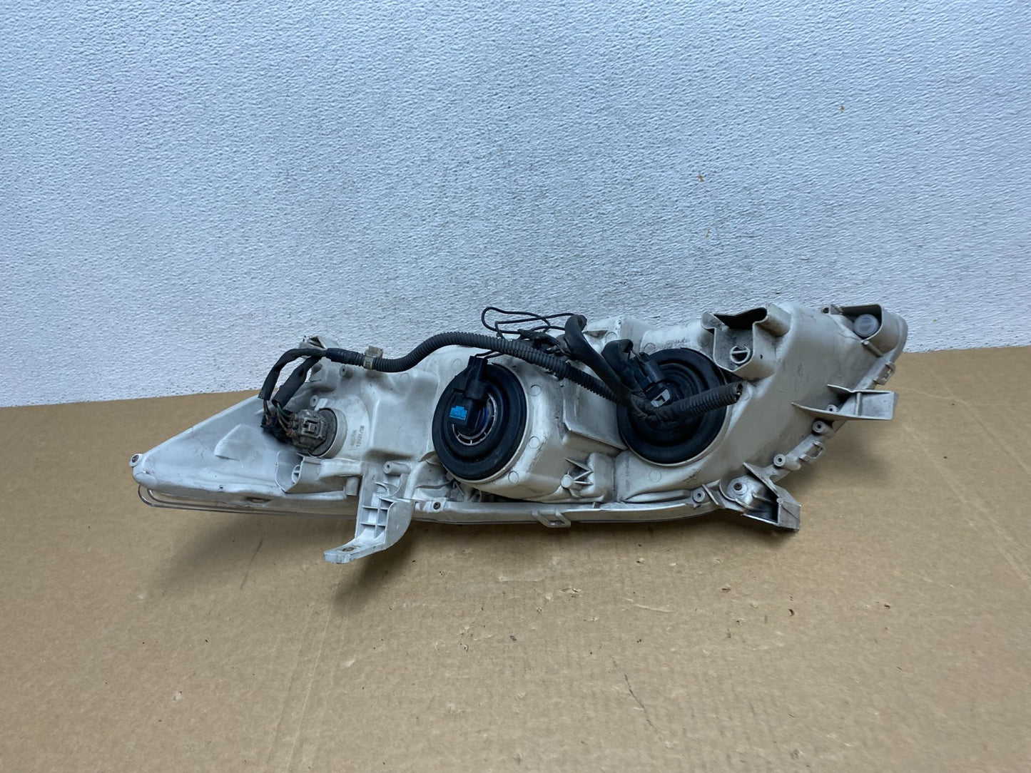 2007 - 2009 Toyota Camry Halogen Right Passenger Headlight AF9944 DW4