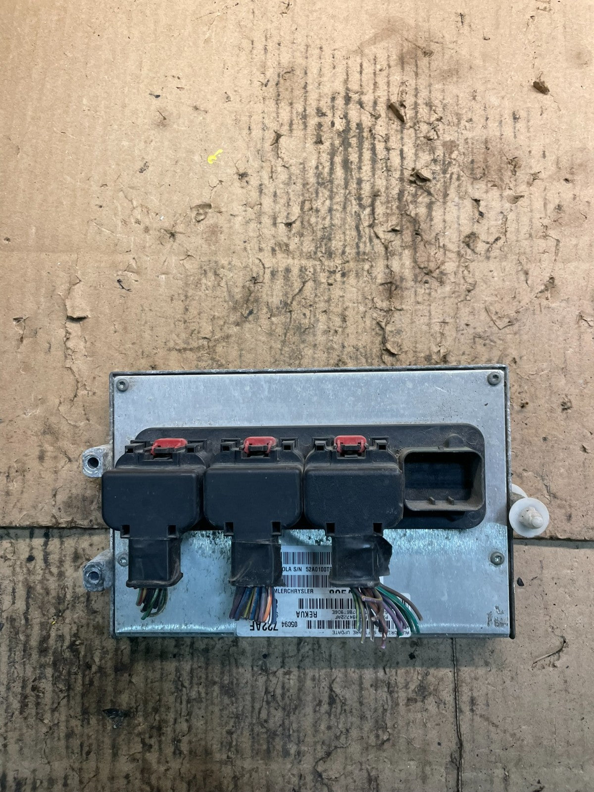 2006 Grand Cherokee Engine Computer 3.7L ECM ECU p05094722af V9146 DG0