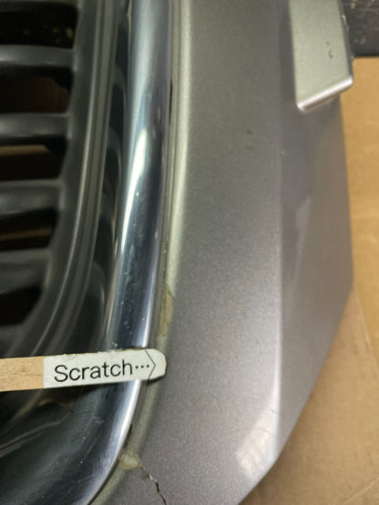 2002 to 2009 Gmc Envoy Front Upper Grill Grille OEM Z8590 DG4