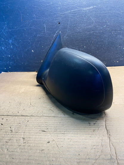1999 to 2006 Chevrolet Silverado Suburban Left Driver Mirror AA5666 MS2