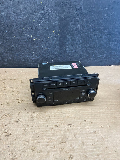 2007-2012 Chrysler Dodge Jeep Ram Radio CD MP3 AUX Receiver ag8725 DG0