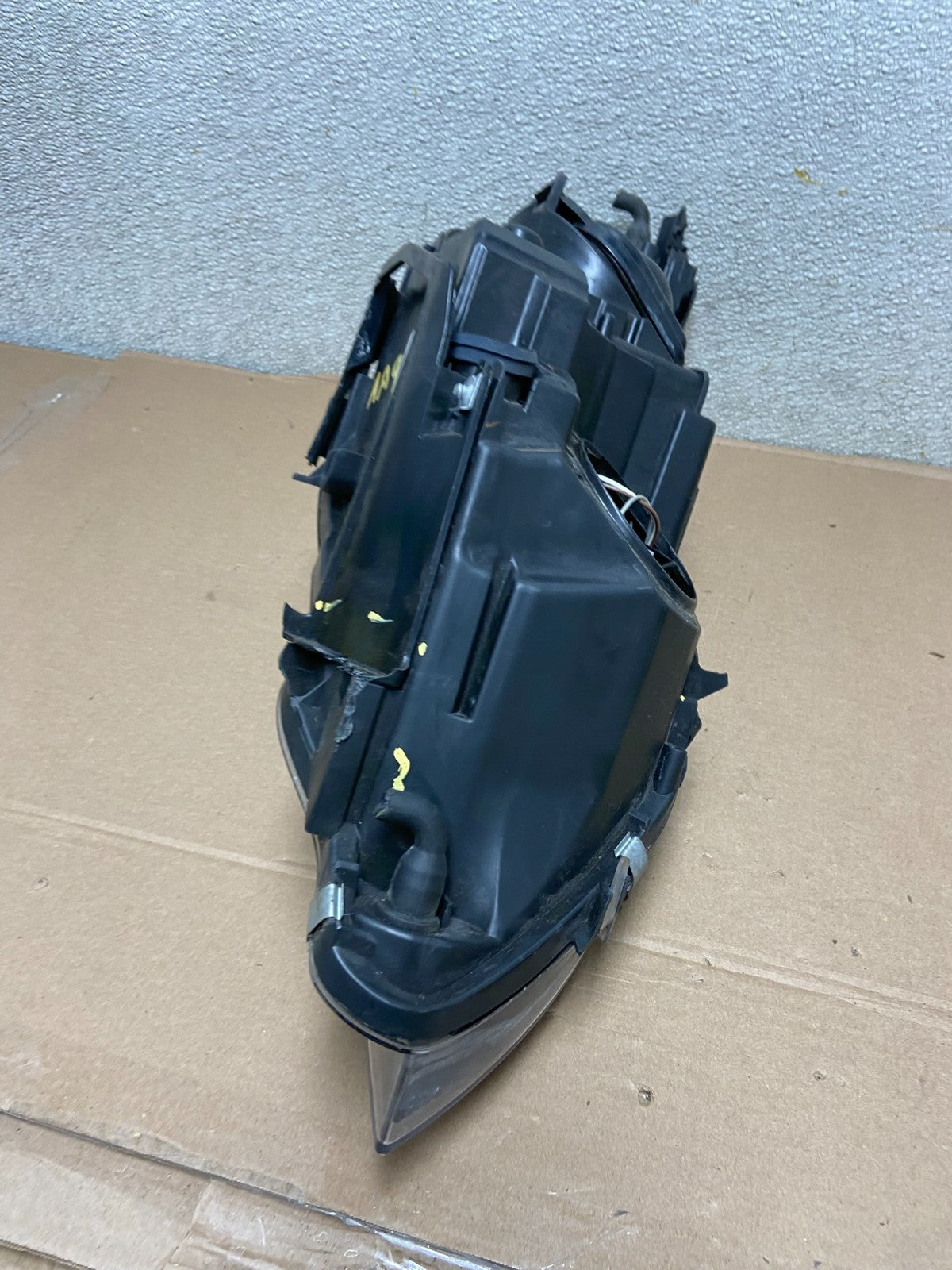 2008 to 2010 Bmw 5 Series 535I 550 Left Driver LH Headlight Halogen AA9859 DW12