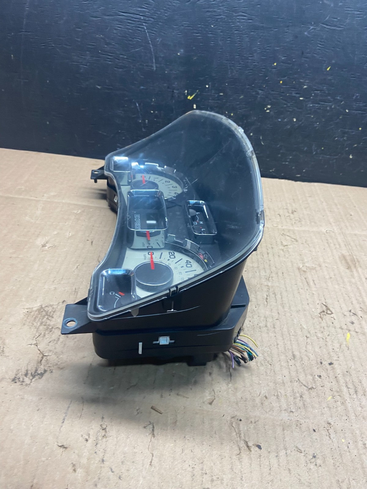 2007 2008 Ford  Expedition Speedometer Cluster Gauge Oem P3398 DG2