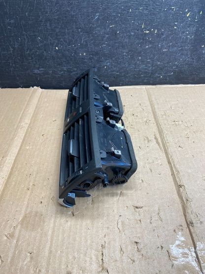 2010 to 2013 BMW X5 X6 Center Console Dash Air Vent AI2746 DG2